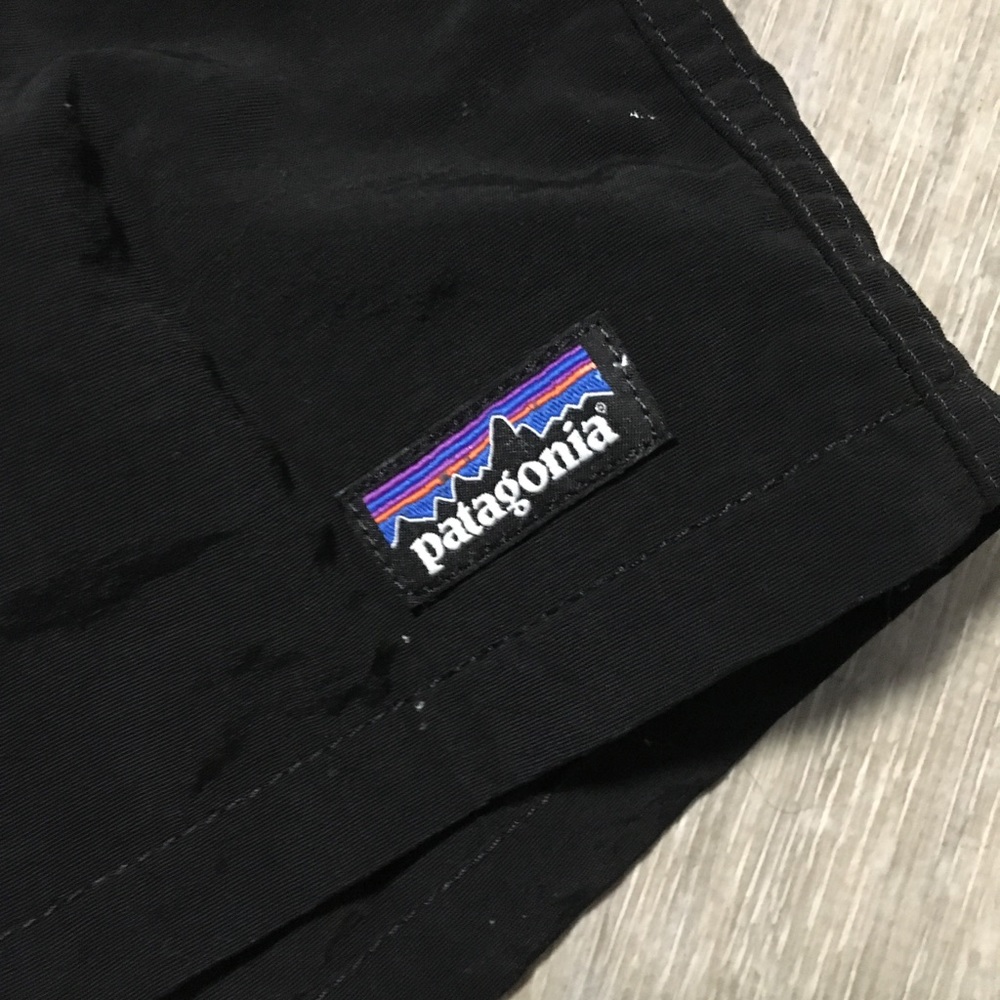 Patagonia Women’s Baggies 5” Size S